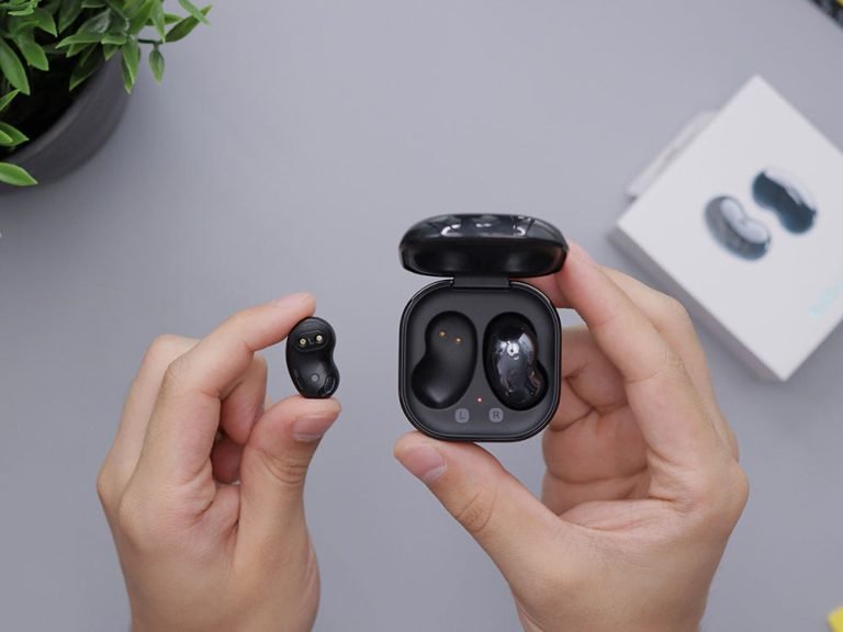 daniel romero K63lOA4Ijyk unsplash IndoorGuru